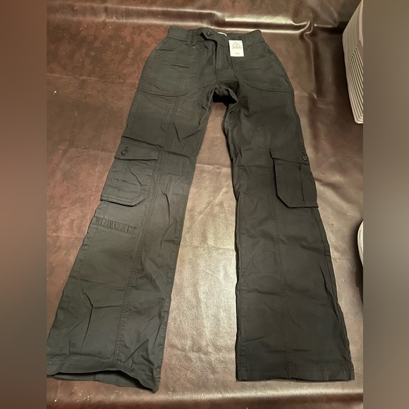 Cotton On Pants - Cotton on cargo pants